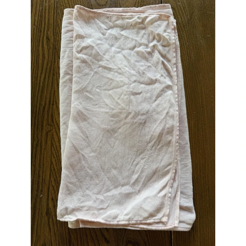 Vintage Blush Pink Damask Cloth Napkins Set of 4 Woven Floral Weave 14x13
